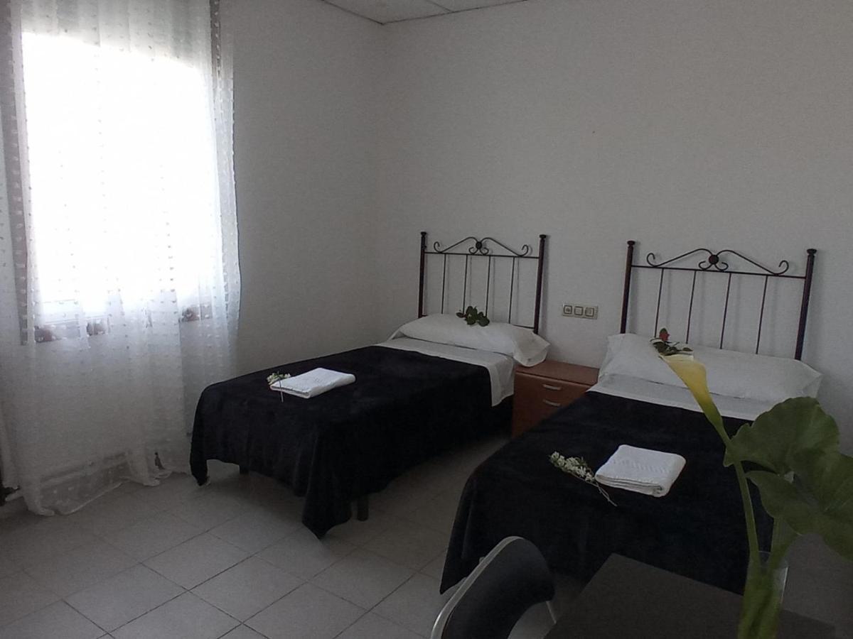 Hostal San Cristobal - Pontedeume Dış mekan fotoğraf