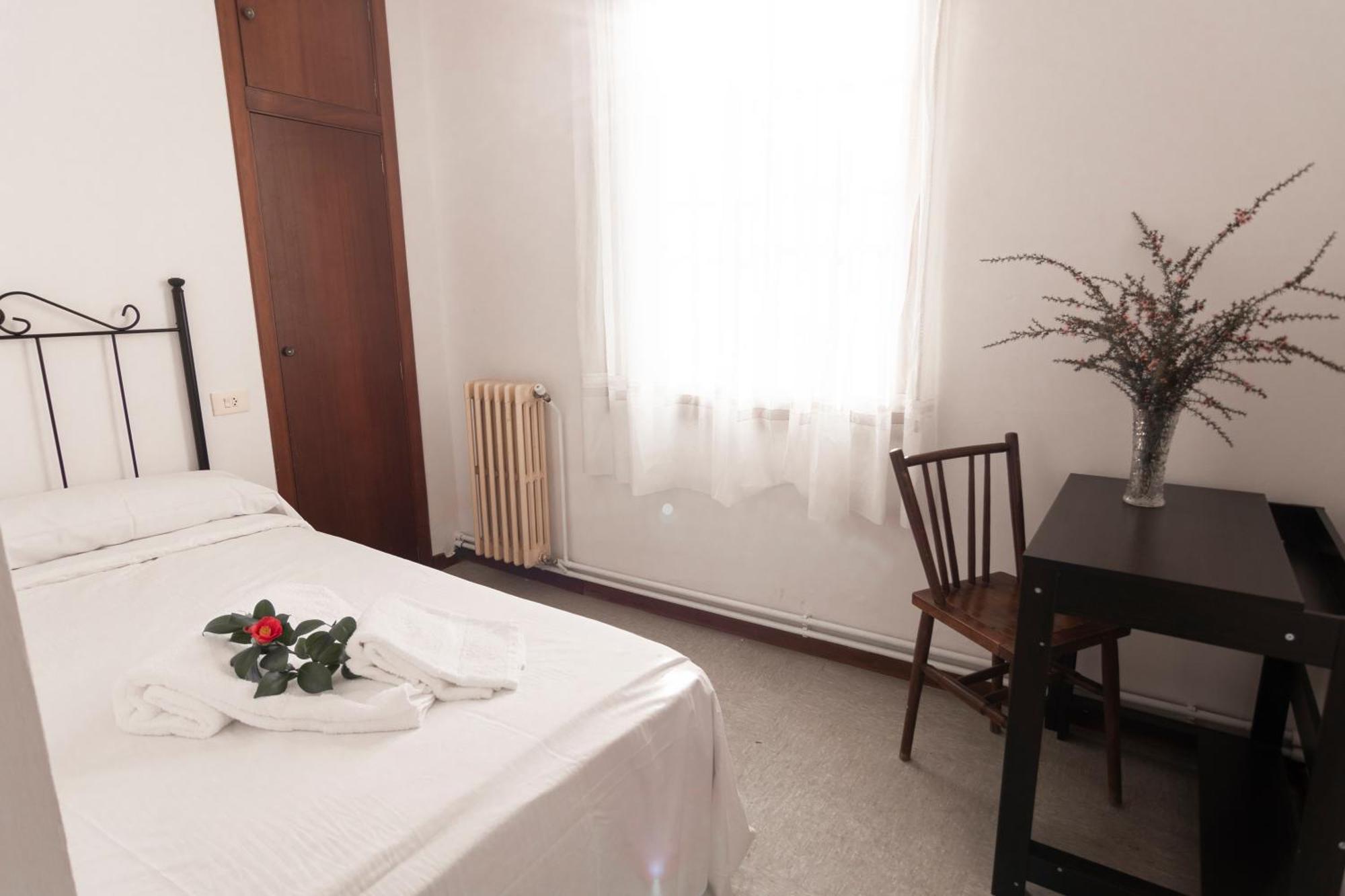 Hostal San Cristobal - Pontedeume Dış mekan fotoğraf